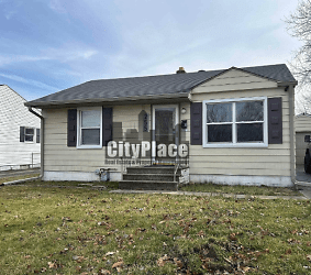 255 S 9th Ave - Beech Grove, IN