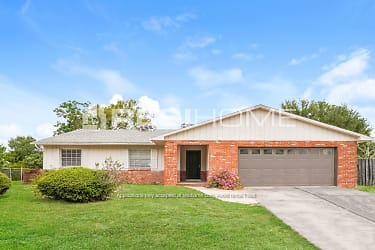 1270 Guinevere Dr - Casselberry, FL