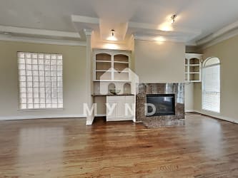 1015 Stanford St - undefined, undefined