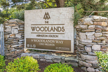 The Woodlands At Abington Station Apartments - Abington, MA