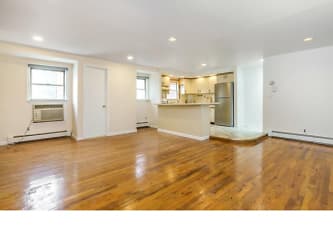 5-29 50th Ave unit 3-F - Queens, NY