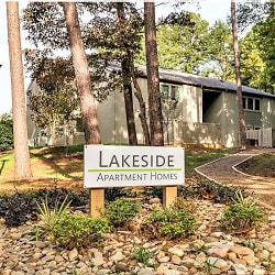 Lakeside Apartments - Davidson, NC