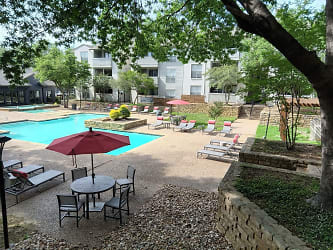 The Brittany Apartments - Fort Worth, TX