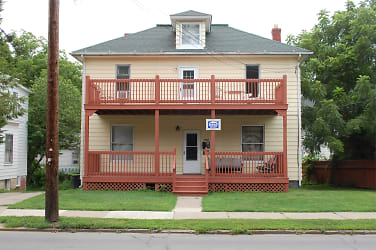 149 E State St unit A - Athens, OH