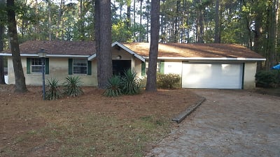 504 Whispering Pine Cir - undefined, undefined