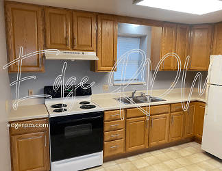 104 S Linn Ave - undefined, undefined