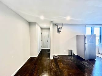 3344 Fort Independence St unit 45D - Bronx, NY
