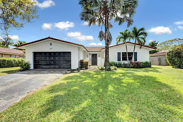 2960 NW 87th Terrace - Coral Springs, FL