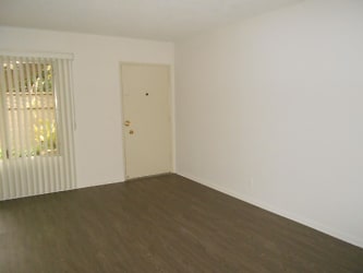 1800 Selby Ave unit 3 - Los Angeles, CA