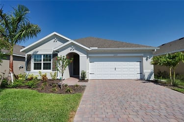 20505 Camino Torcido Lp - North Fort Myers, FL