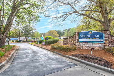 Spring Lake Apartments - Morrow, GA