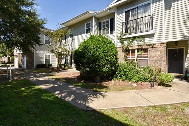4814 NW 44th Ave unit 107 - Gainesville, FL