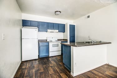 Las Ventanas Apartments - Phoenix, AZ