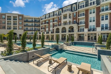 Hasting's End Apartments - Coppell, TX