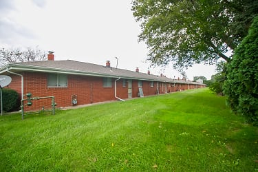 4825 Hill Ave unit 30 - Toledo, OH