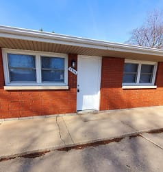 6016 W 41st Ave - Gary, IN