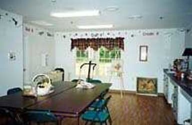 Moongate Adult Community Apartments - Temperance, MI