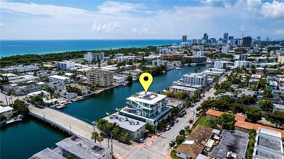 8425 Crespi Blvd #502 - Miami Beach, FL