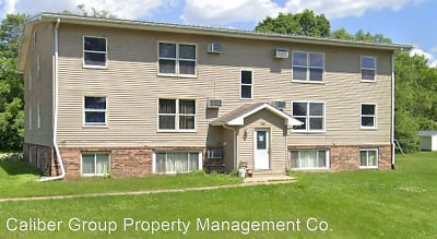 136 Earl St Apartments - Evansdale, IA