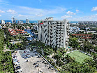 3200 Port Royale Dr N unit 2011 - Fort Lauderdale, FL