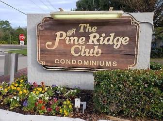 1516 S Pine Ridge Cir - Sanford, FL