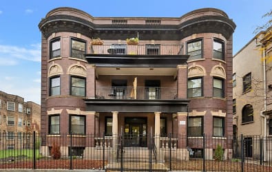 4924 S Martin Luther King Dr unit 2N - Chicago, IL