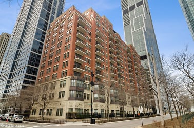 1250 S Indiana Ave #1403 - Chicago, IL