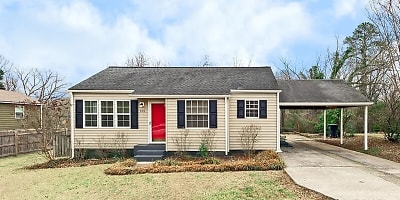 306 Colonial Dr - Knoxville, TN