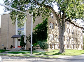 Campus Apartments 700-727 University SE - Minneapolis, MN