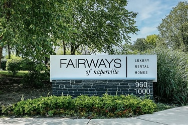 Fairways Of Naperville Apartments - Naperville, IL