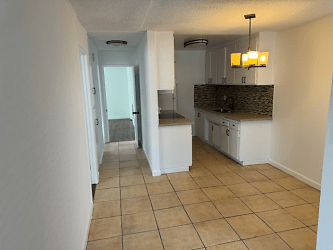 25625 Narbonne Ave unit 9 - Lomita, CA