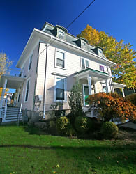 611 Central Ave unit 2 - Dover, NH