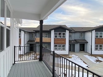557 Vicot Wy unit F - Fort Collins, CO