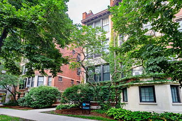 5325 S. Hyde Park Boulevard Apartments - Chicago, IL