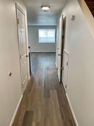 The Elizabeth Townhomes - Prineville Apartments - Prineville, OR