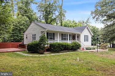 4639 Mountain Rd - Pasadena, MD