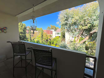 927 Kings Rd unit 320 - West Hollywood, CA