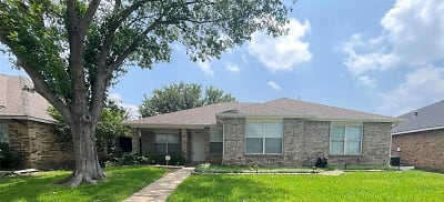5809 Turner St - The Colony, TX