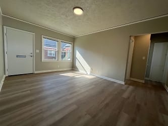 6411 Albina By Star Metro Apartments - Portland, OR