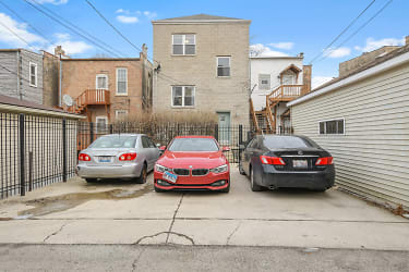 920 S Claremont Ave #3 - Chicago, IL