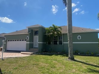 14511 Pine Lily Dr - Fort Myers, FL