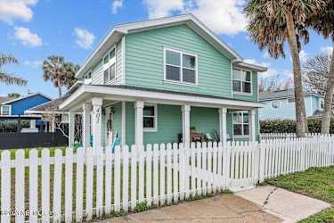 401 Margaret St - Neptune Beach, FL