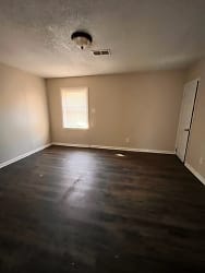 1470 Ethlyn Ave unit 1 - undefined, undefined
