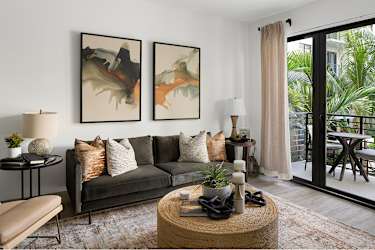 CERU Apartments - Boca Raton, FL