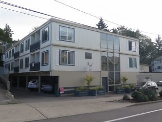 9030 Greenwood Ave N unit 207 - Seattle, WA