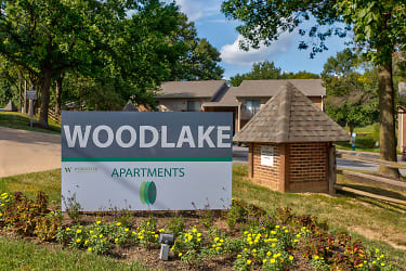 Woodlake Apartments - Columbia, MO