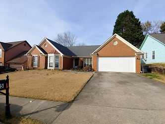 1915 Conners Ct NW - Lawrenceville, GA