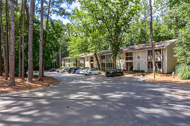 Norcross Crossings Apartments - Norcross, GA