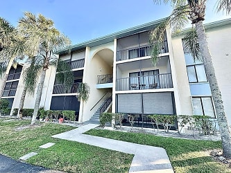 1106 Green Pine Blvd #F3 - West Palm Beach, FL
