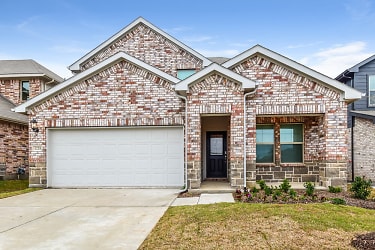 1220 Green Timber Dr - Forney, TX